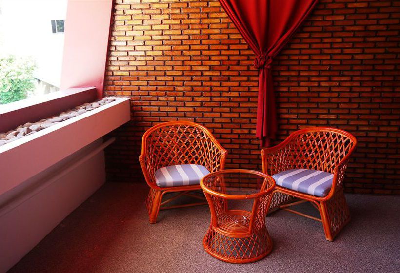 Surin Sweet Apartement 17