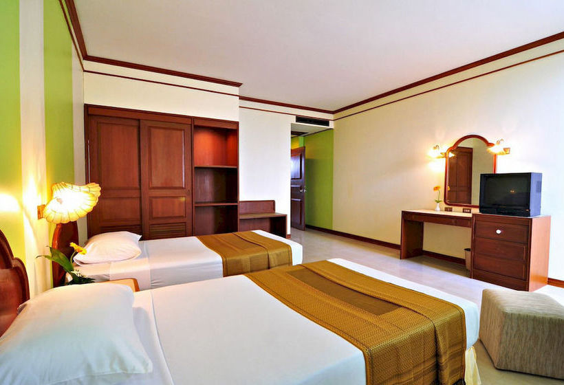 Hotel Thavorn Heritage 8