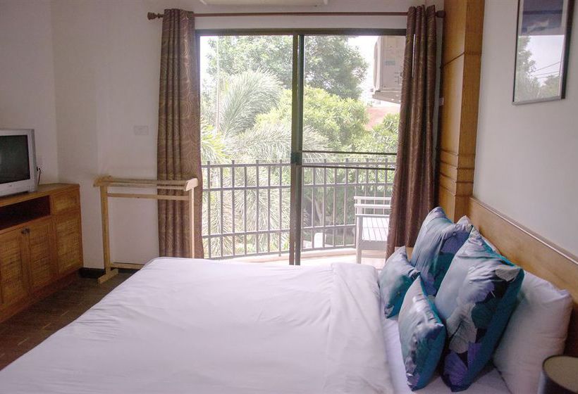 Hotel Boat Lodge Hua Hin 1