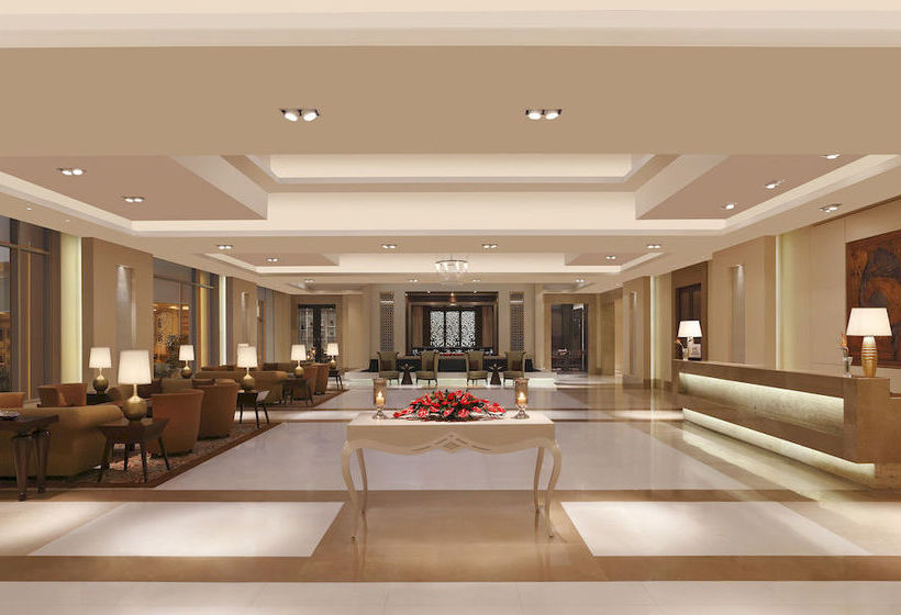 Hotel Doubletree By Hilton Agra 4