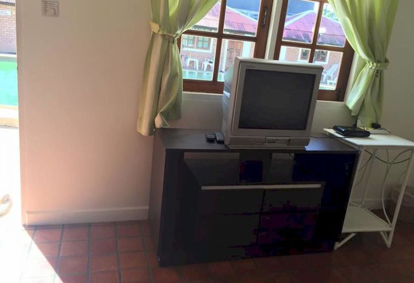 Hotel The Kata Resort 1