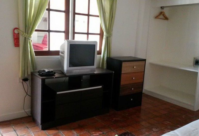 Hotel The Kata Resort 5