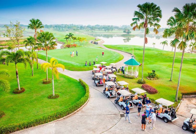 Hotel Pattana Golf Club & Resort