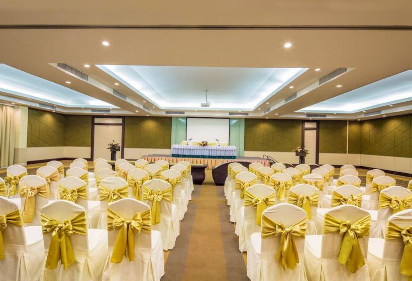 Hotel Pattana Golf Club & Resort 14