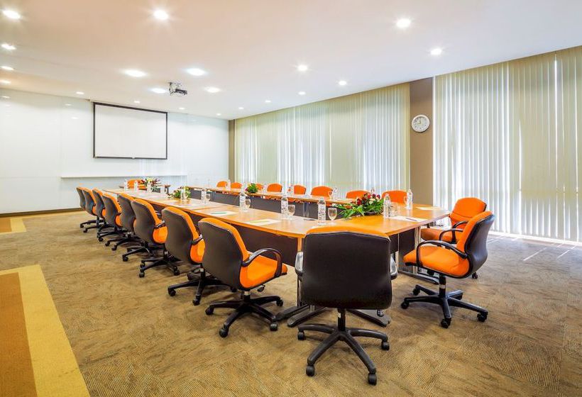 Hotel Pattana Golf Club & Resort 15