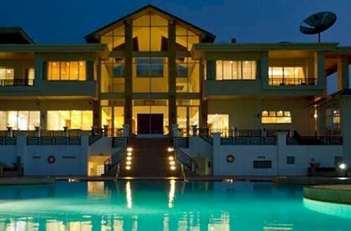 Hotel Pattana Golf Club & Resort 18