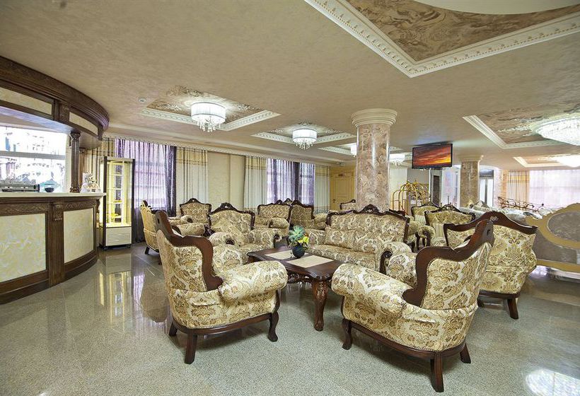 Amici Grand Hotel 11