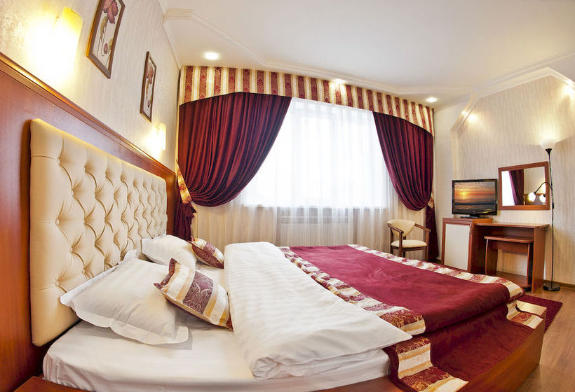 Hotel Aureliu 16