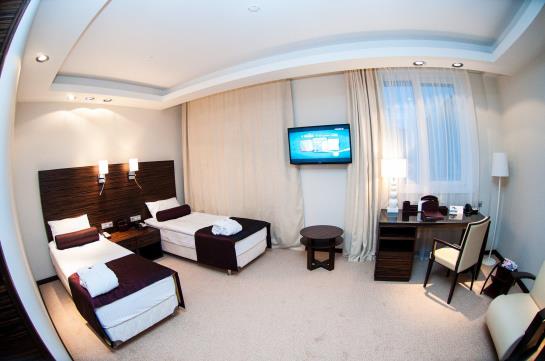 Hotel Mergen Bator 1