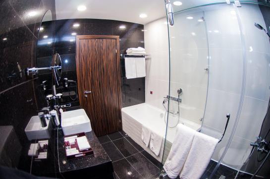 Hotel Mergen Bator 13