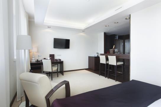 Hotel Mergen Bator 15