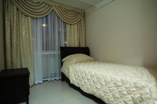 Frant Hotel Friends 8