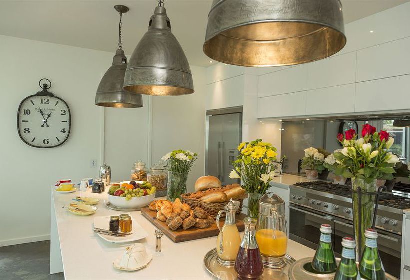 Bed and Breakfast Bed&Breakfast The Establishment 14