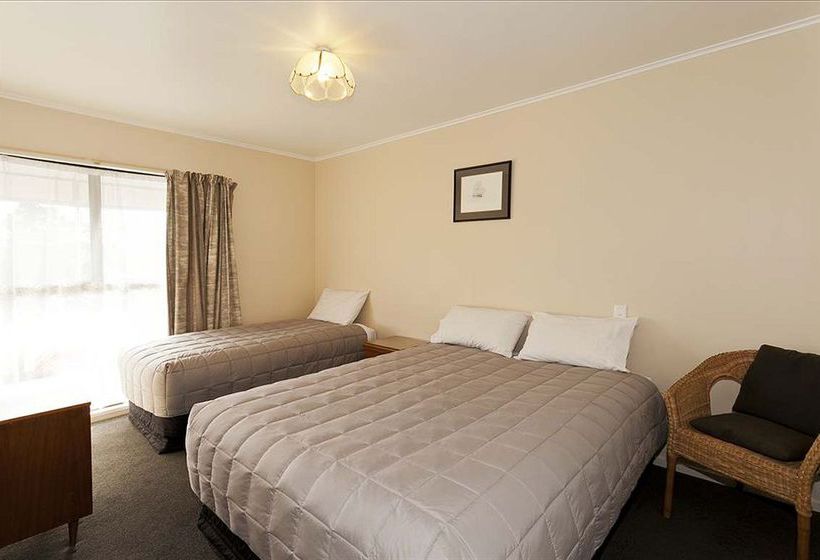 Merivale Court Motel