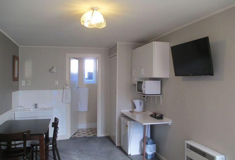 Merivale Court Motel 2