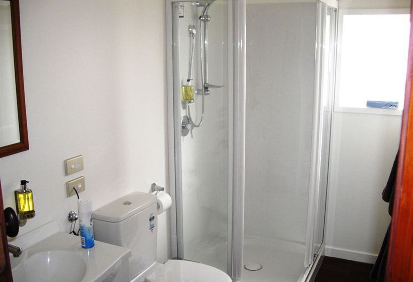 Christchurch Holiday Cottages 1