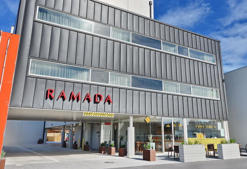 Ramada Suites Christchurch City 4