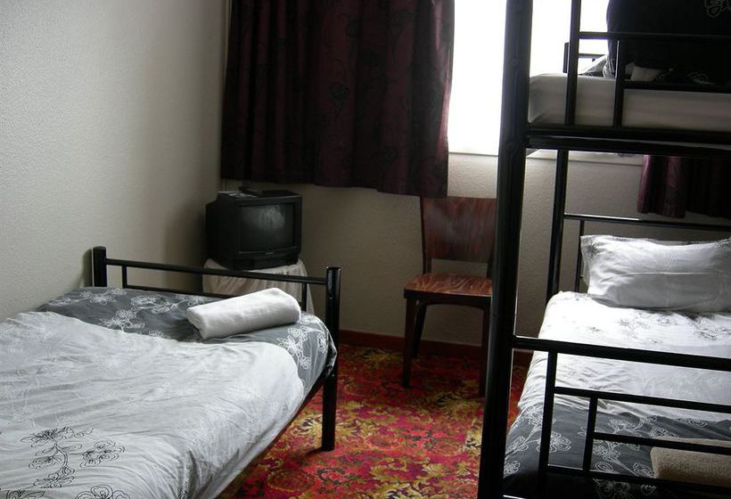 Hostel Ariki Backpackers 3