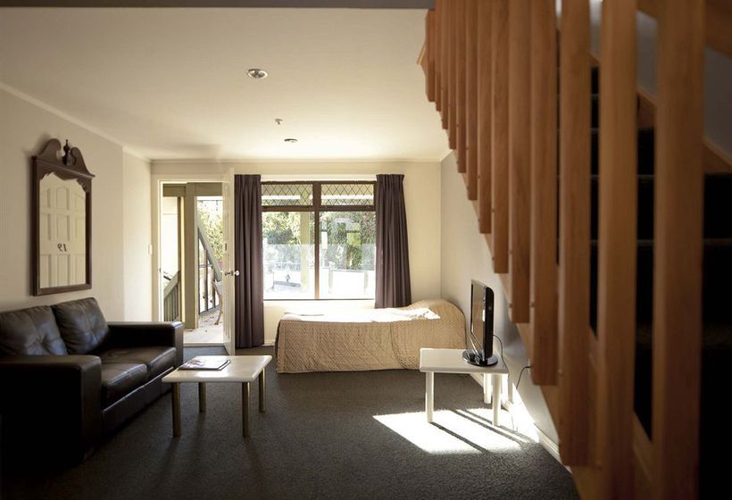 Motel Champers Motor Inn 1