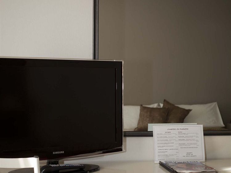 Motel Champers Motor Inn 17