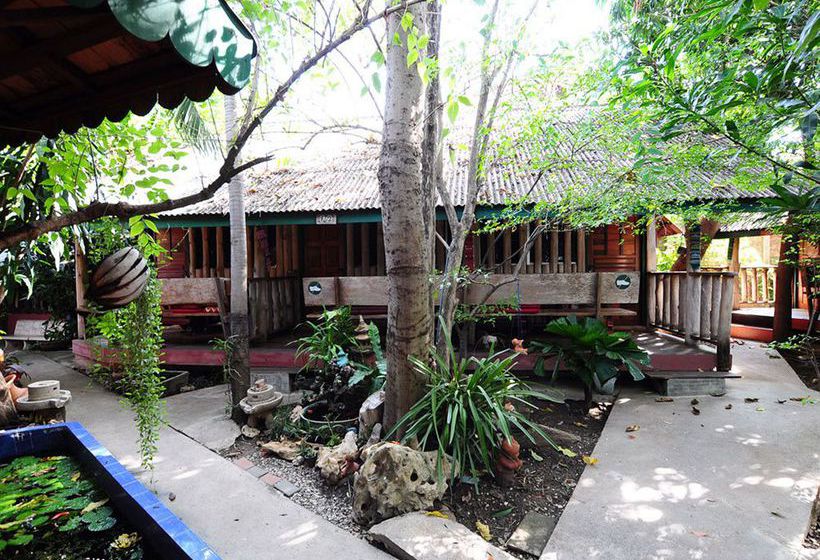 Hotel Sukhothai Guest House 13