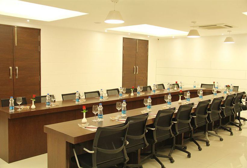 Hotel Bhawna Clarks Inn Agra 14