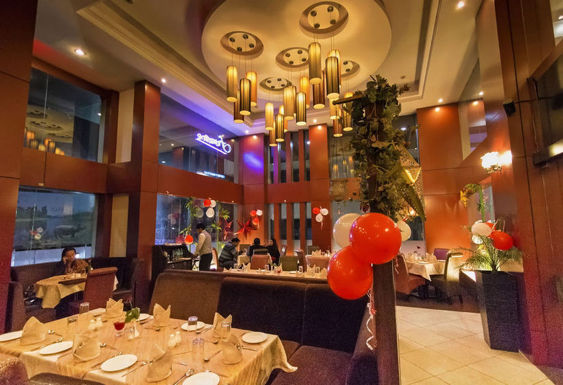 Hotel Gateway Grandeur 16