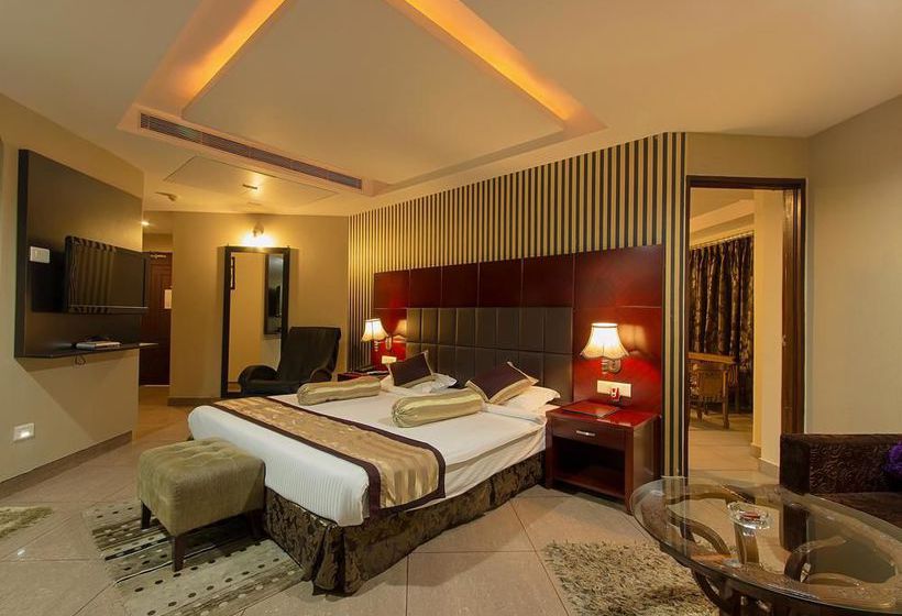 Hotel Gateway Grandeur 8