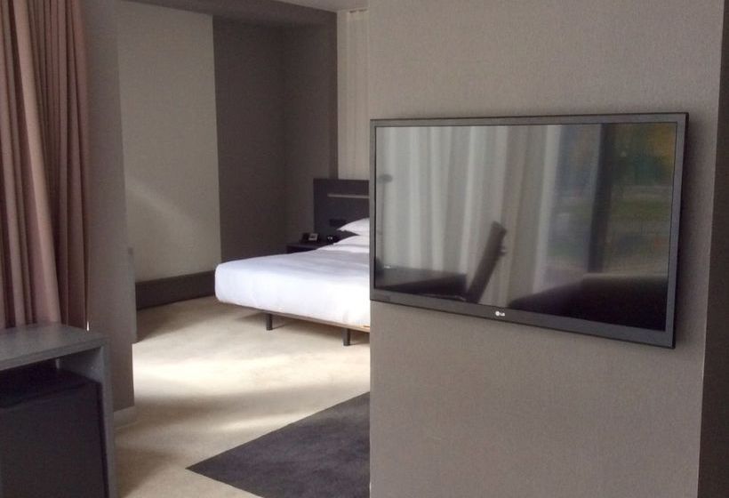 Doubletree By Hilton Hotel Ekaterinburg City Centre 2