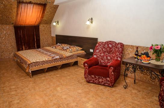 Tolstogo City Hotel 6