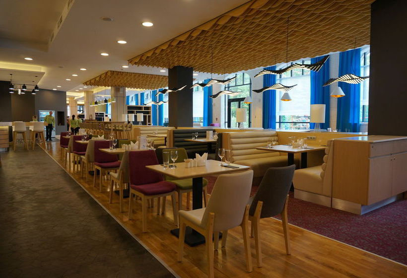 Hotel Holiday Inn Ufa 16