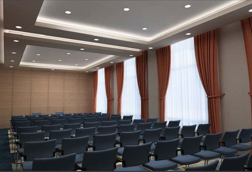 Hotel Holiday Inn Ufa 2