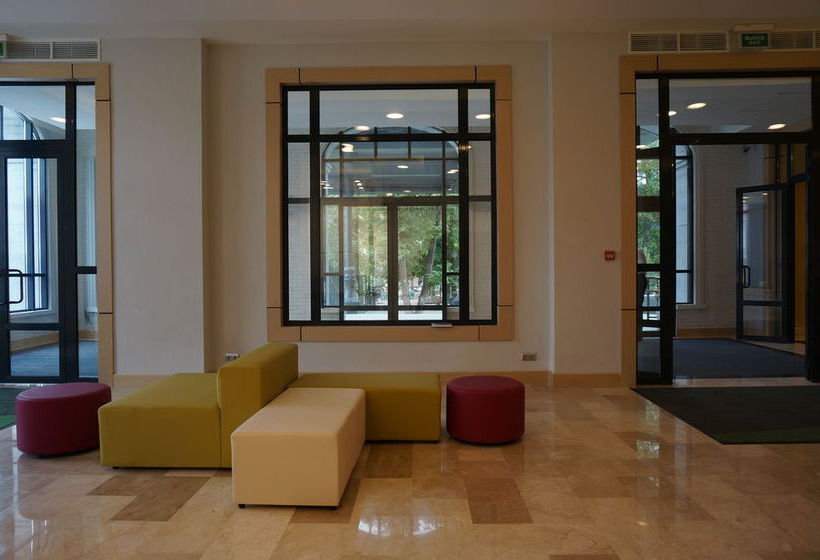 Hotel Holiday Inn Ufa 20