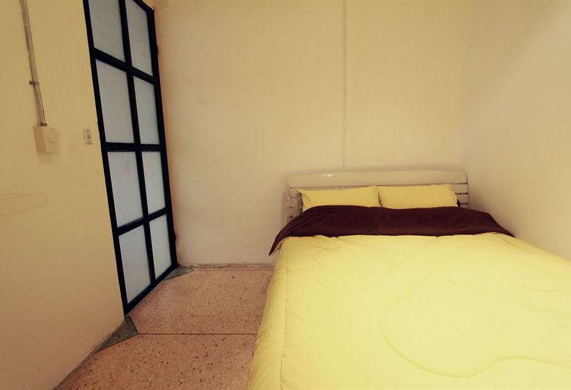 Hostel Bangkok Hub 17