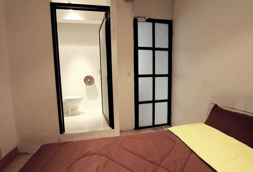 Hostel Bangkok Hub 19