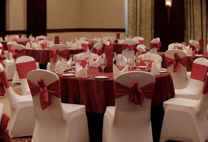 Hotel Courtyard Agra