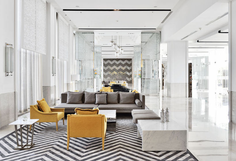 Hotel Courtyard Agra 18