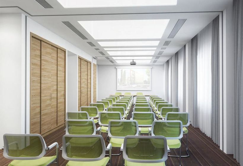 Hotel Hilton Garden Inn Ufa Riverside 16