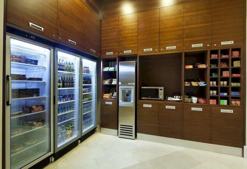 Hotel Hilton Garden Inn Ufa Riverside 2