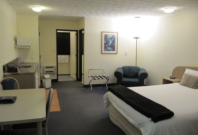 Motel Palm City Motor Inn 4