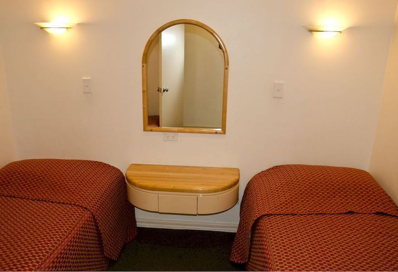 Beach Front Motel Napier 20