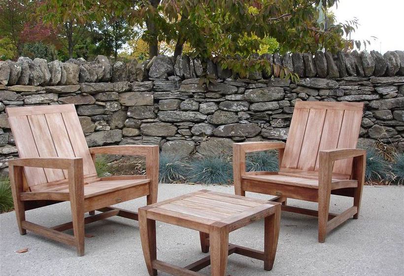 The Arrow Private Hotel 1