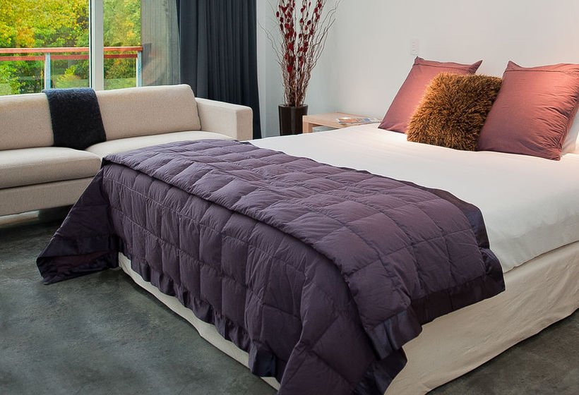 The Arrow Private Hotel 16