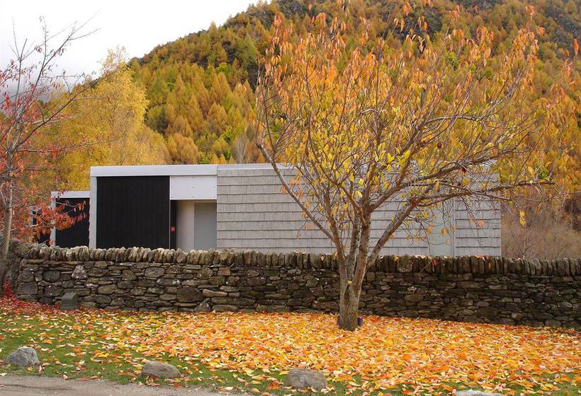 The Arrow Private Hotel 2