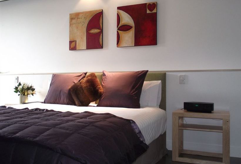 The Arrow Private Hotel 6