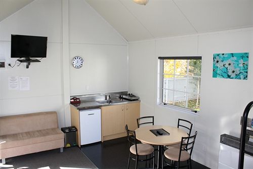 Arrowtown Born of Gold Holiday Park 6