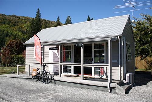 Arrowtown Born of Gold Holiday Park 8
