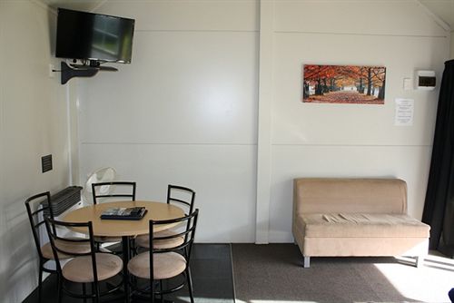 Arrowtown Born of Gold Holiday Park 9