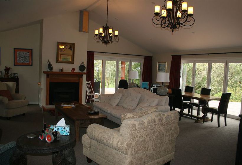 Hotel Kauri Point Homestay 4