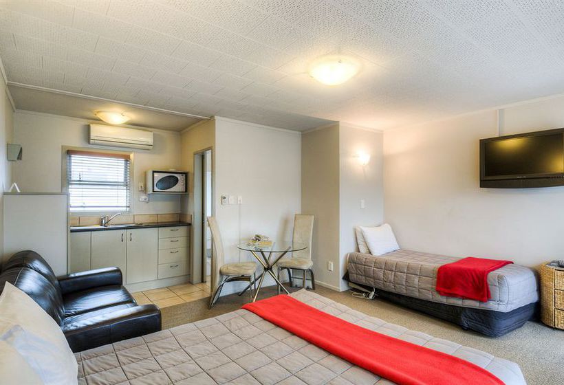 Absolute Lake View Motel 6